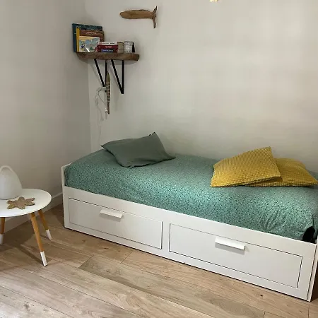 Charmant Studio A Giens Proche De La Mer Apartman *
